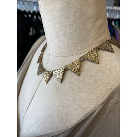vintage 1980s gold triangle choker 80s jewelry zig zag jagged necklace - Picture 3 of 5